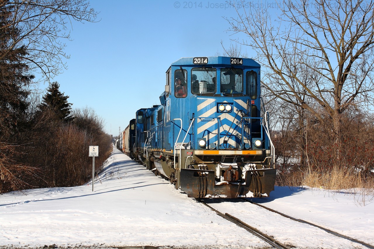 A late running SOR 597 approaches Stanley Street in Brantford with 3 GP20D's in charge of 72 cars.