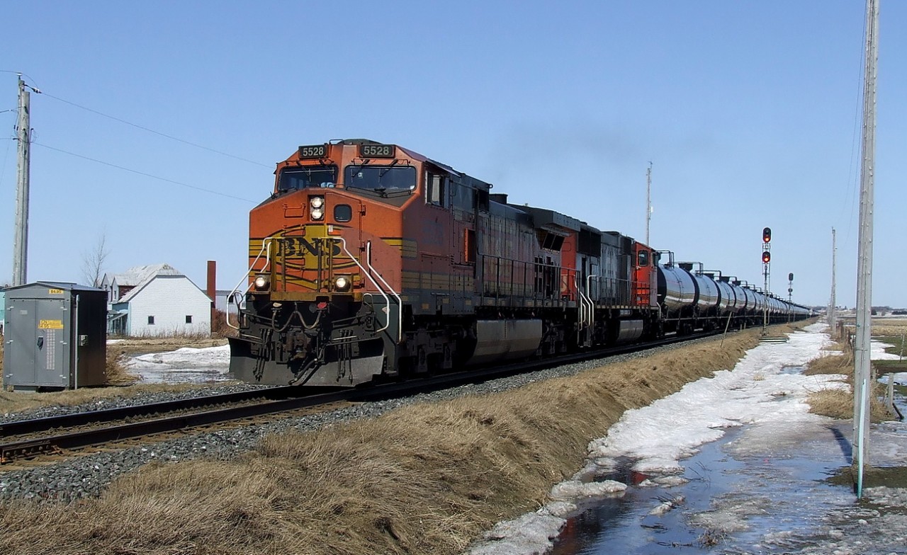 CN 705 with its 100 mt tanks.