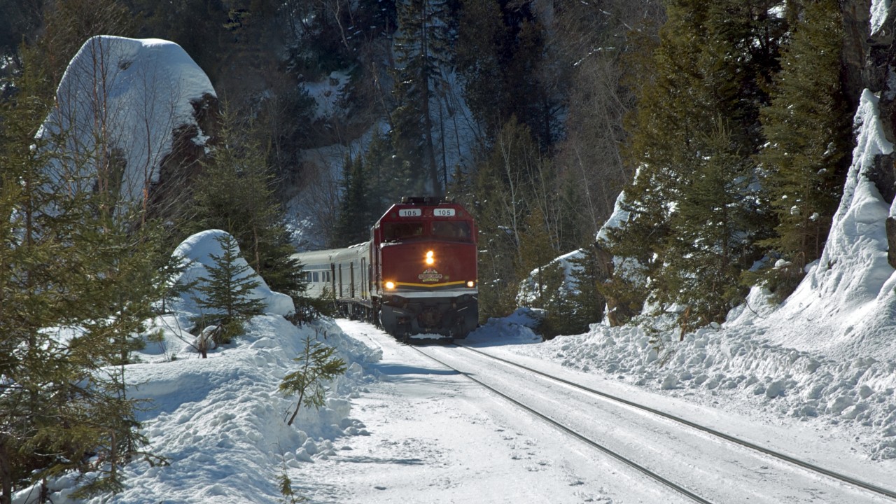 North bound ACR passenger train @ Mile 116.5, 
The Train is going through the "Goudge Gateway"
https://picasaweb.google.com/lh/photo/aFzC4w8lew-6atJQ1GVxiyVc7s64XZCHDHgQCFoYn5Q?feat=directlink