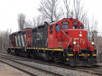 N-7272 a GP-9 RM with CN4134 GR-418-F yard locos coming from Pte St-Charles yard going to pick up cars in Soutwark yard