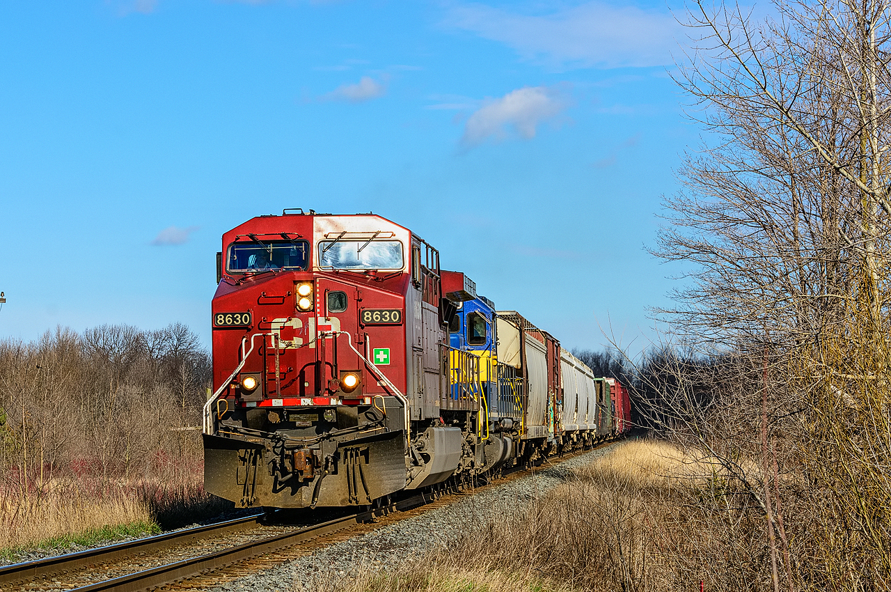 CP 8630 approaches the east switch at Darlington siding, east of Oshawa, Ontario.