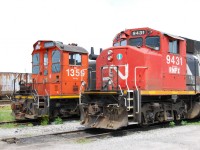 2009 looks like 20 years earlier when CN SW1200RS's and GP40-2LW's ruled Hamilton and the Grimsby Sub.  Now 5 years later, both of these units have found new homes.