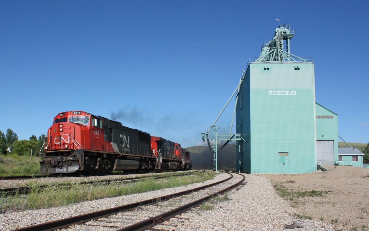 Hearing about the removal of the CN Drumheller Sub, I decided to go back through my collection and take a look. When we heard this line was in trouble we made it a priority to document operations. Here we have a train passing the elevator at Rosebud Alberta enroute to Calgary. Sad to hear it is being ripped up.