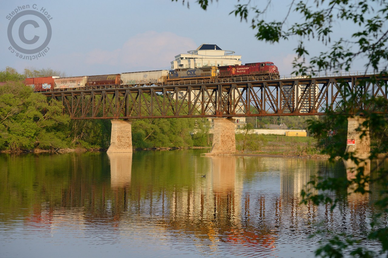 At Galt, CP 241 crosses the Grand River with CSXT 7613 in tow.