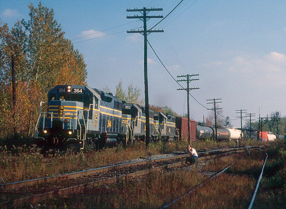 CDAC 905 over the CN diamond Lennoxville, Quebec, October 1997.