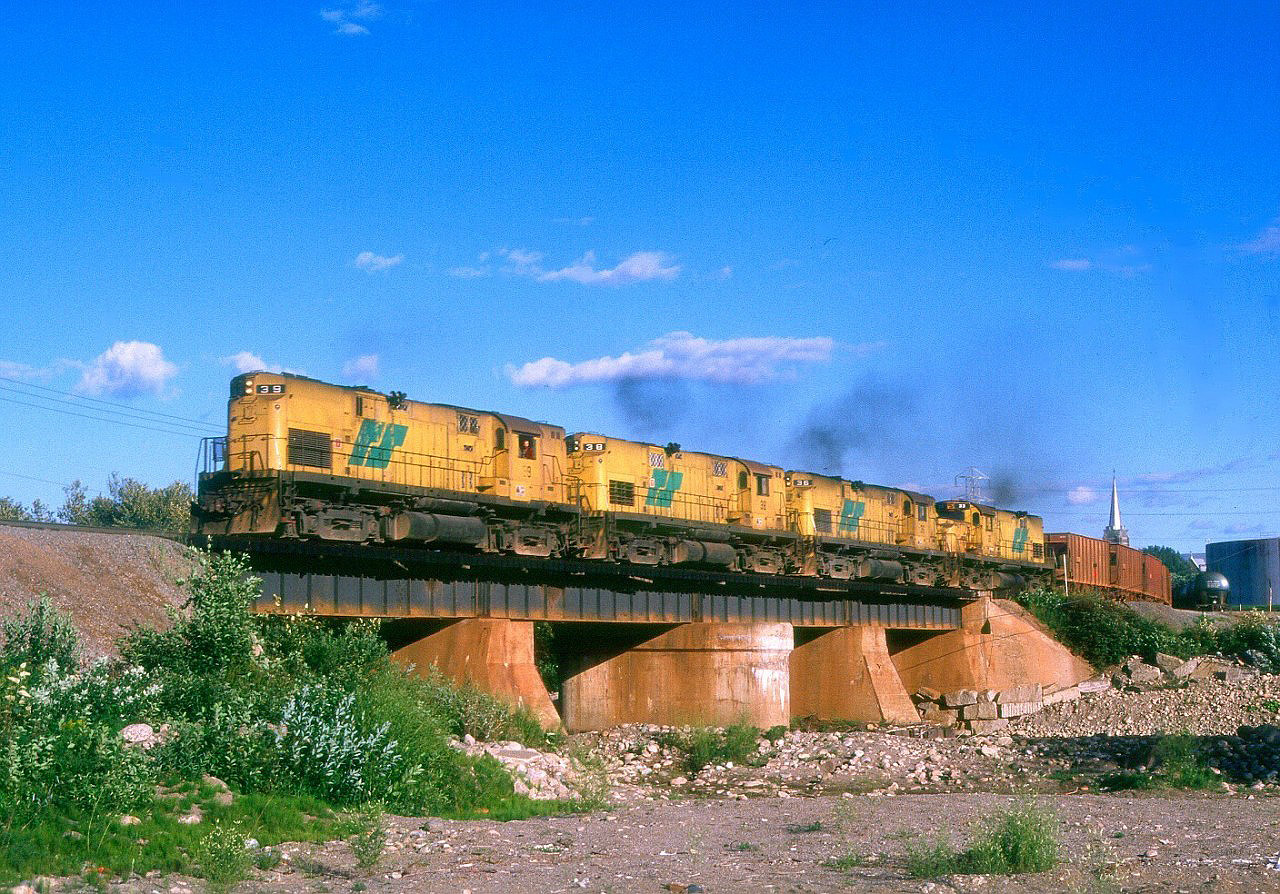 R&S C420 #39 has this evenings train in hand leaving La Baie.