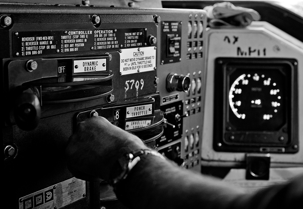 With the engineers hand on the throttle in eighth notch, a lone SD75I has 75 empty multi's on the drawbar doing 32 MPH.