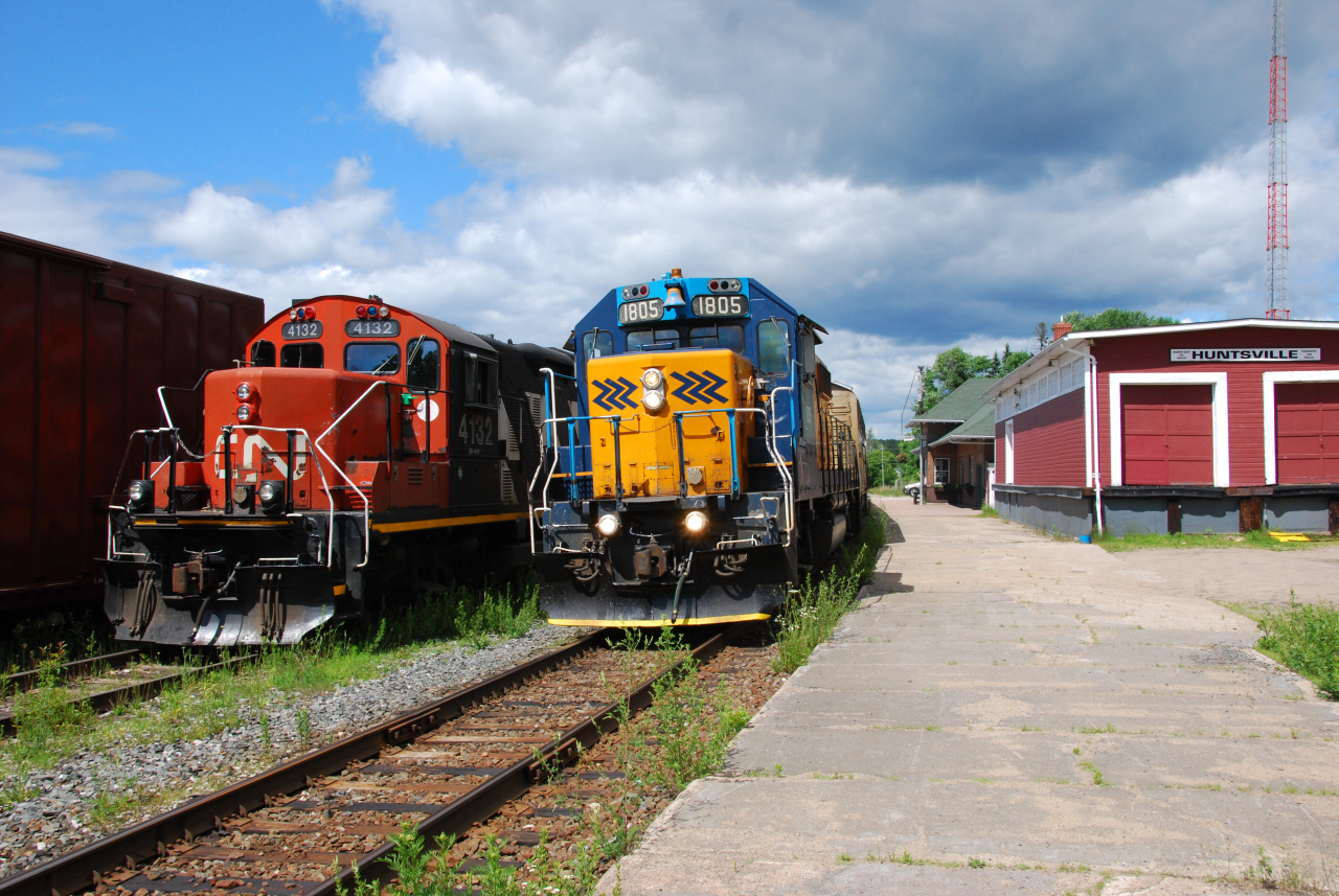 Shortly after the local CN crew cleared into the yard and tied up for the day, the southbound Northlander departs Huntsville passing the beautifully restored freight shed.  Love the "heritage" 1805!