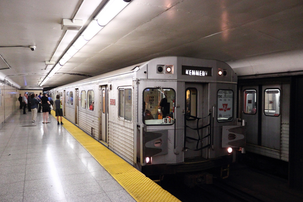 On June 20th, 2014, many gather to say goodbye to one of the most appreciated set of cars on the TTC's roster, the Hawker Siddeley H6. This will be the final time this train ever enters Greenwood TTC Station again.