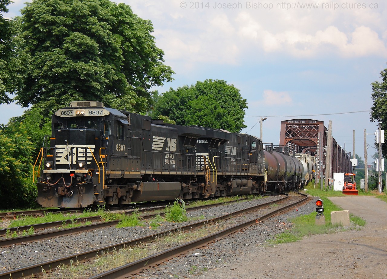 NS H3R slowly makes its way into Fort Erie with NS 8807 on the point on a very hot and humid June afternoon.