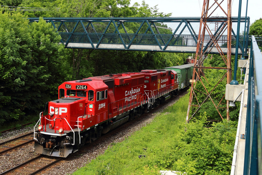 I didn't find out until this evening, but this is actually a Canadian Pacific management train. Lucky catch eh?