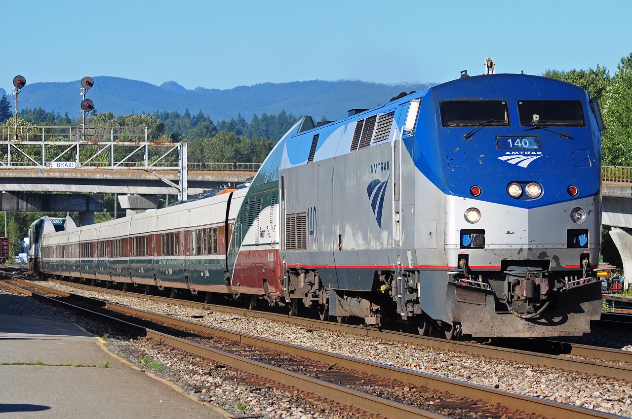 Railpictures.ca Christian Ordanza Photo Amtrak P42DC 140 leading