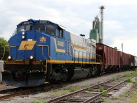 Trillium Railway 3582 switches some cars in Courtland, Ontario