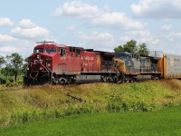 Whilst in Princeton waiting for 331 I heard on the scanner that CP9673 was seeking permission to travel west from Wolverton. I travelled the 10km to the west of Drumbo at Gobles Rd crossing in time to meet the train of all autoracks. It was well worth the trip when I saw the second unit was CSX 141. I still got back in time to catch 331 and another west bound freight.