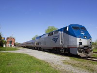 After a pleasant trip on the Maple Leaf, I went out to take a shot of the train sitting here at Niagara Falls, waiting for a crew change.