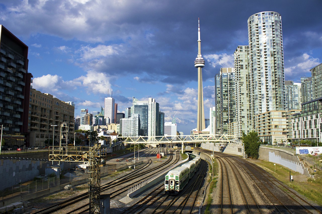 A Lakeshore West GO train coming out of Union Station, heading west for Aldershot.