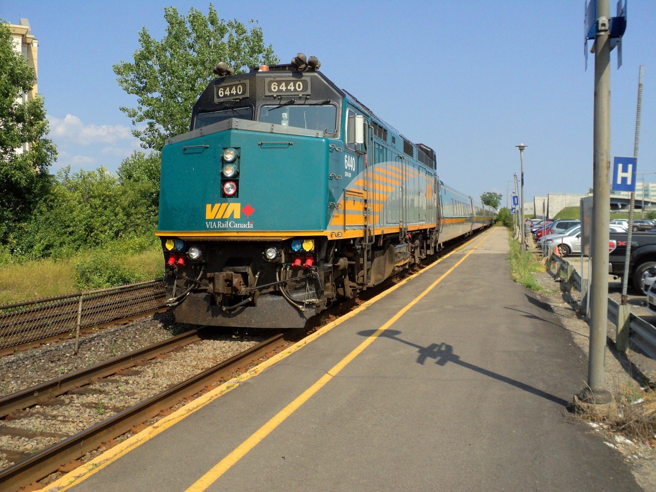 VIA Rail route 57Montréal Kingston Toronto Aldersoht arriving in Dorvalat 15hr 24