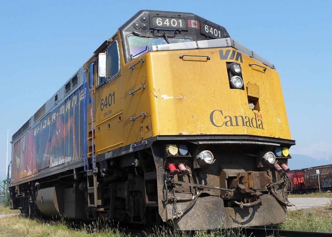 Rescue power laying over in Jasper for the Canadian.