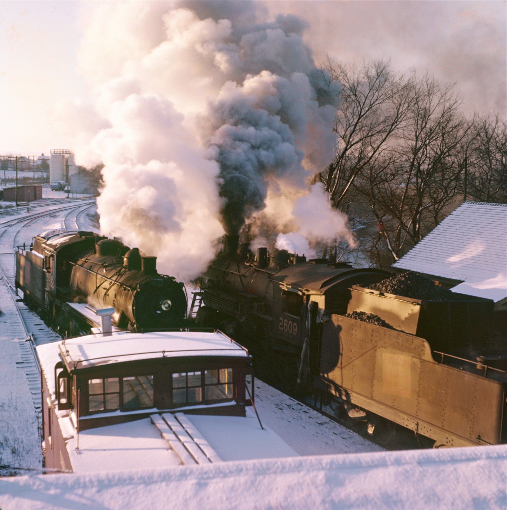 Additional photographs from Del Rosamond can be found at...