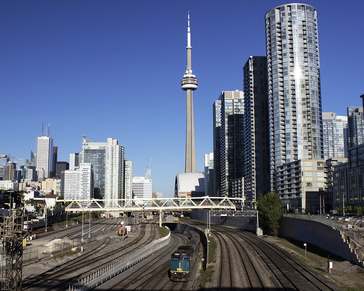 VIA train 75 leaving Toronto, bound for Windsor.