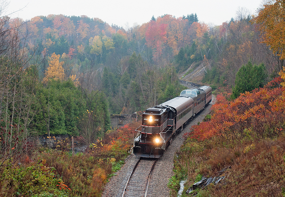 A Monday run of the Credit Valley Explorer winds it way through the Cataract with Steve Bradley at the helm.