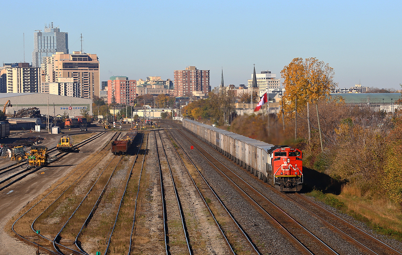 Doing almost the full mile-a-minute, CN 144 flies past London East on the north track with a relatively short train. Already well behind schedule, the train would encounter further delays near Woodstock after developing mechanical issues with the locomotive.