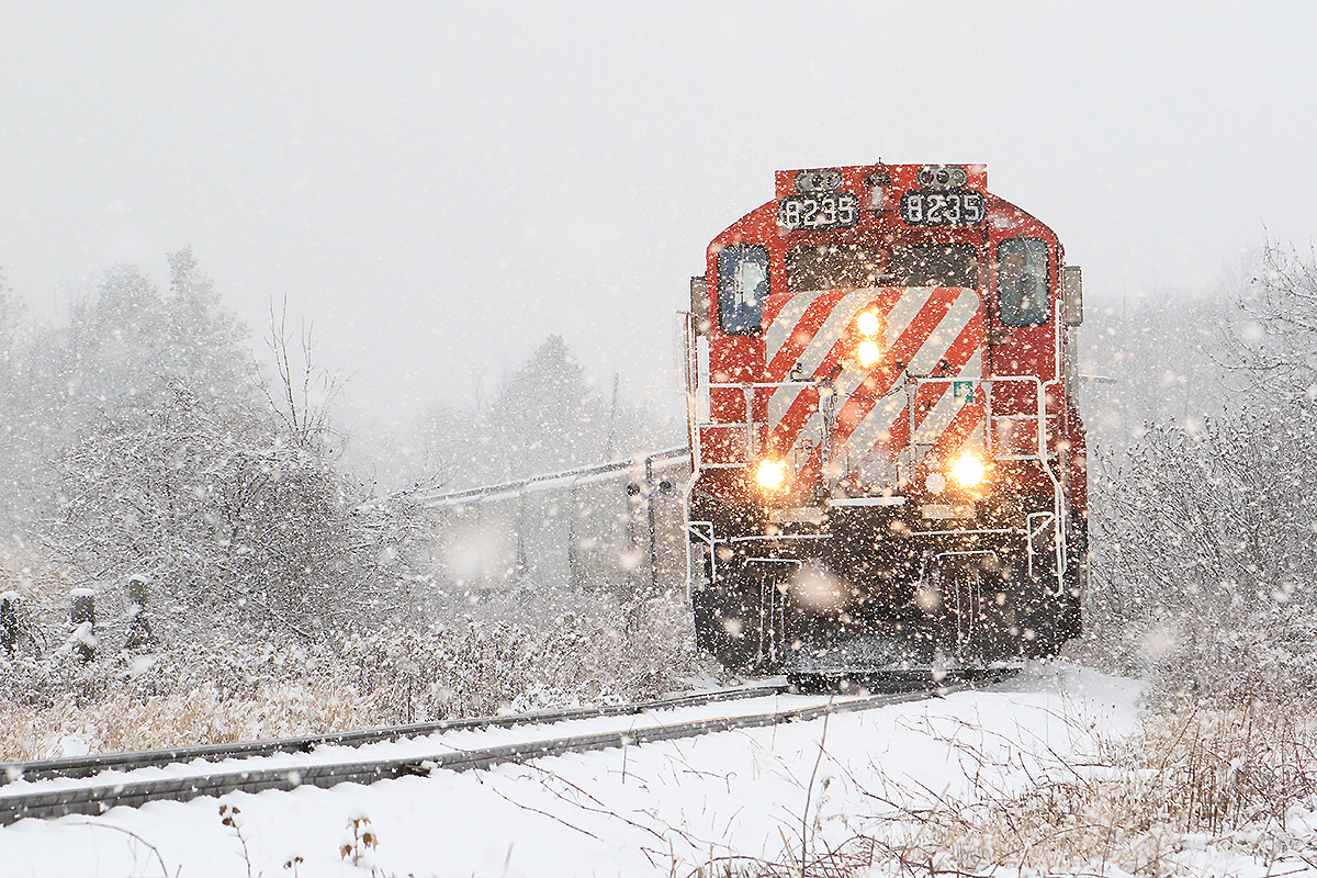 With 10 cars and wet rail OSR 8235 has no problem as it takes charge on route to Guelph.