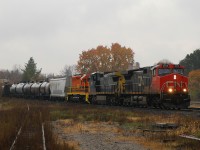 Trick or Treat! Halloween day M33031 31 clearly has the treats with a consist CN 2606 - CSXT 7384 - RLHH 3404 and 51 cars 