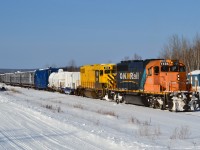 Work train season is over so 1735 and special guest Xstrata 054 leave Englehart for Northbay with Gang 92
054 is due for a traction motor change by ONR.