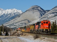 CN C40-8 2032 hustles towards Jasper with a mixed bag X309.