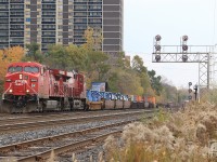 CP 9503 and 9350 roll on through Bloor.