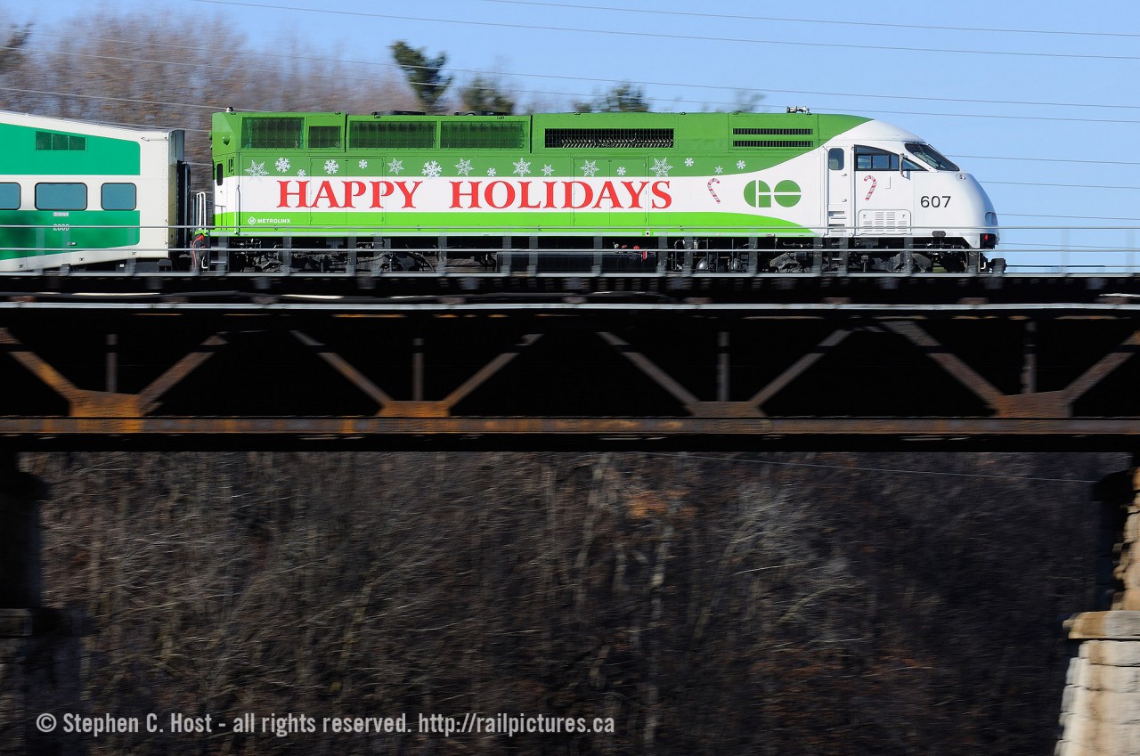 From everyone here at Railpictures.ca - and from my family to you and yours - please enjoy a safe and happy holidays this season no matter where you are. Additional photo and more details on location: http://www.railpictures.ca/?attachment_id=17226
