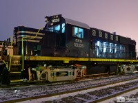 By a frosty night, the V-12 engine (Model 251B) and the cab interior are illuminated in the old ex-CP MLW RS-18. I love particularly the classy silver trucks on that one! 3:45 minutes of exposure. Thanks to Martin L. to let be this possible. 