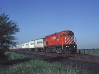 CP #529, Toronto - Detroit Roadrailer, is approaching the Fifth Line crossing in Milton. 