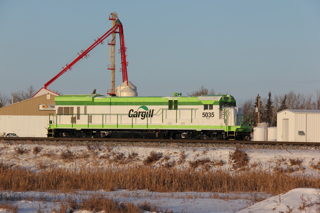 Newly delivered C30-7, CLCX 5035 ex BN 5035 is Cargill's new switching locomotive for the recently expanded grain elevator at Viking.