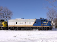 1400 leads 6508 and 1401 towards Woodstock.