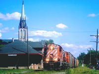 Qubec Central Extra 8778 south has finished work at East Angus, Quebec, and this RS18 and a sister will race to the final destination, Sherbrooke.