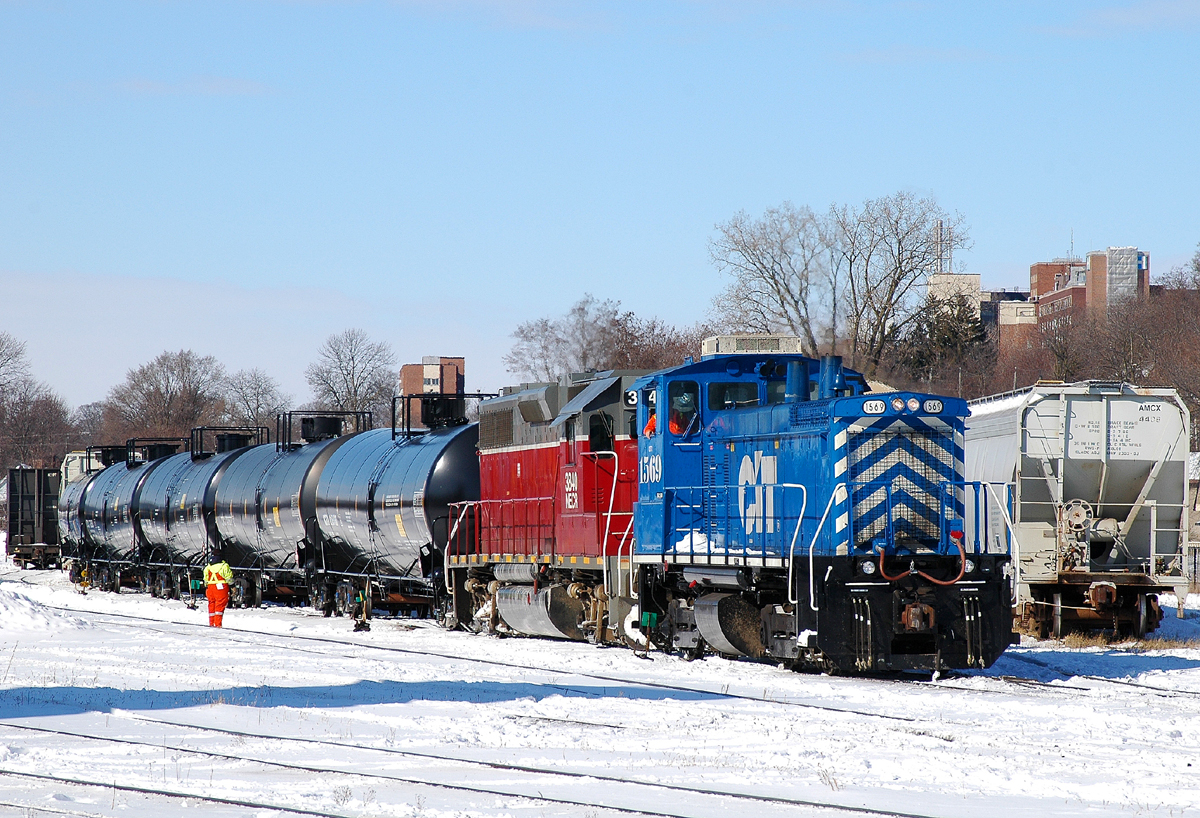 X597 building it's train for Garnet. Nah, SOR 496 switching out a few cars with CEFX 1569 - NECR 3840 before returning to Hamilton with the RLHH 3049 that they will soon be lifting from BA50