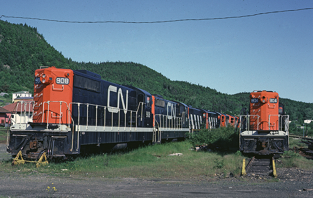 CN 908 and 904 are among a group of NF-110 locomotives stored in Clarenville, Newfoundland. They are no longer needed in service as rail traffic on Newfoundland is in serious decline by this time.