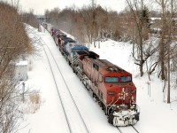 CP 253 has 6 units as it passes the North Junction lead at Montreal West (CP 9642, CEFX 1038, CP 8632, CP 8650, CP 8908 & CP 7305). CP 253 originates in Binghamton, NY and will terminate shortly in St-Luc Yard. The North Junction (at left) is exclusively used by AMT commuter trains to and from Saint-Jérôme.