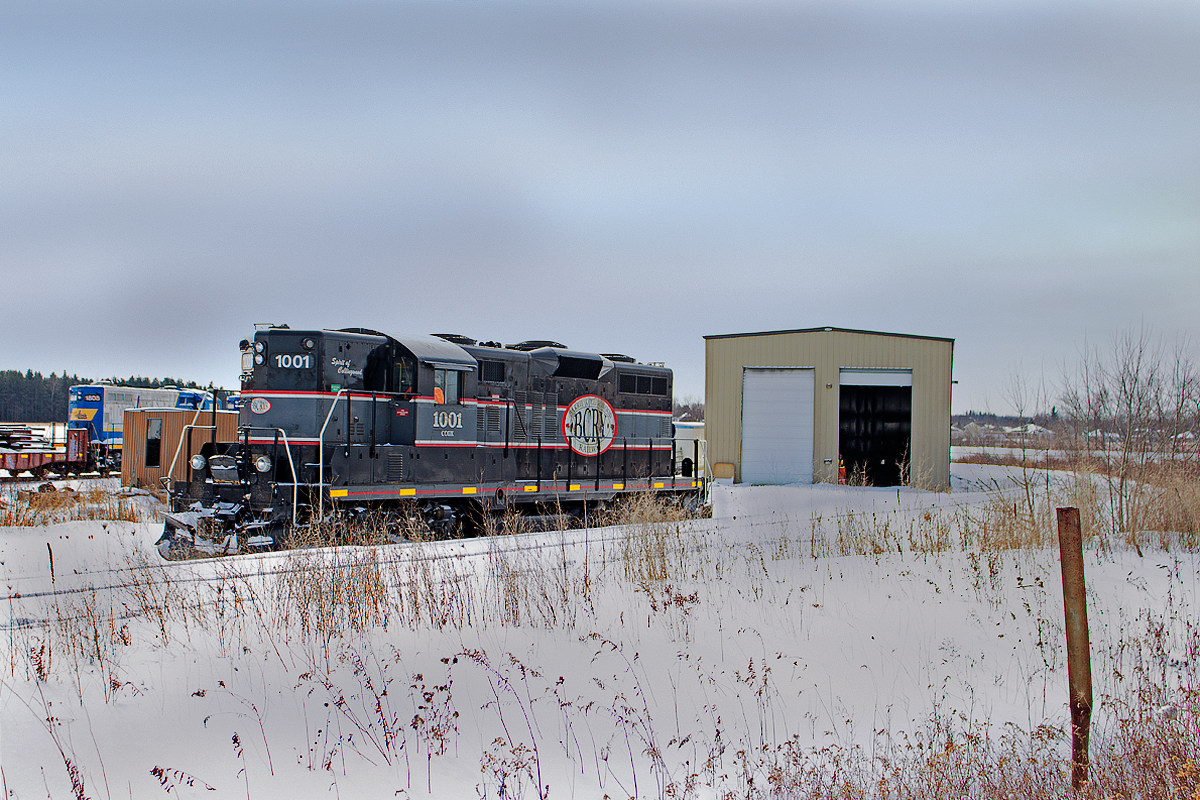 While chaos ensues on the CP MacTier Sub, BCRY 1001 gets ready to tuck away in the shed after doing a morning run to Barrie and Innisfil. 1001 makes runs down the old Meaford Sub into Barrie every Monday and Thursday. Traffic used to be busier, and it even crossed the MacTier Sub to go to Collingwood. Those days are gone, but at least this shortline service still runs. As for the CP situation, train 100 had stalled out at Ypres, and CP 2258 had to come north from Spence to rescue it.