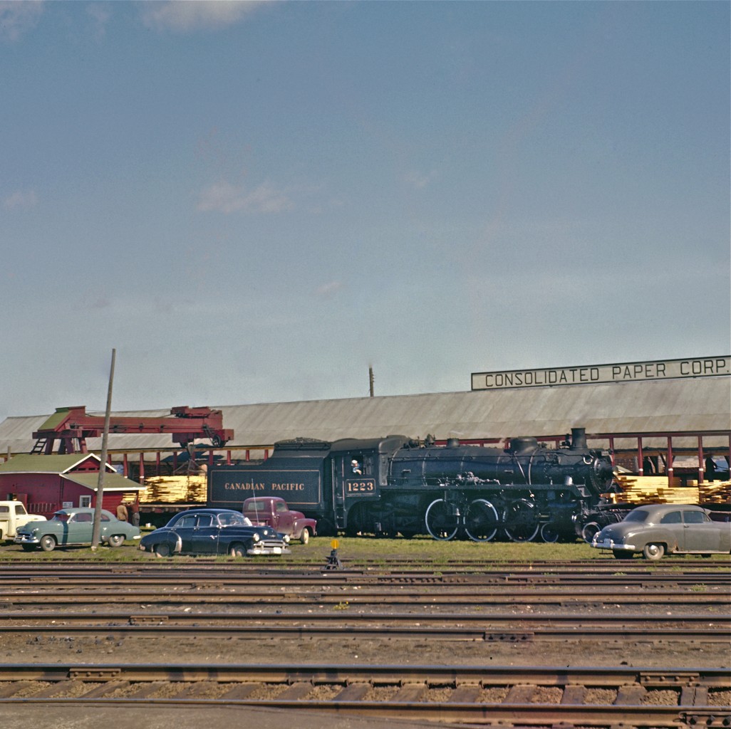 Pacific-type #1223 works the lumber yard at the long-since abandoned Consolidated Paper Corporation in Pembroke, Ontario.