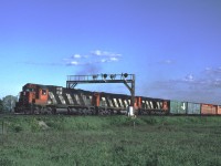In the last 80s #392 was a good bet for an early evening appearance at Bayview and a trio of MLWs. A quick run down the 403 could get you on to the Halton Sub ahead of the train and light on the nose. The crossing at Mainway was a nice open location in those days allowing an across the field view of eastbounds passing the signals.