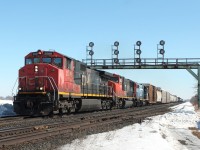 I believe this train to be 385 heading west under the gantry at Paris West. The locos in charge CN 2509, 5684 and GT 4906