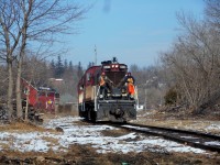 OSR 181 and 505 back down the fiberglass spur to OwensCorning to lift 2 empties and set out a load.