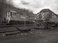 Interesting but now obsolete CP power in Kinnear Yard, Hamilton, May 1997;  RS1200 1270, GP7 1682 (originally TH&B 72) and RS-18 1865.