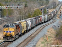 UP 5526 brings up the markers on a 332 at the east end of Spicer. 1533hrs.