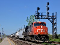 CN 368 passes Dorval Station with CN 2247 at the head end and BCOL 4649. A very long train as always, he had about 150 cars. 