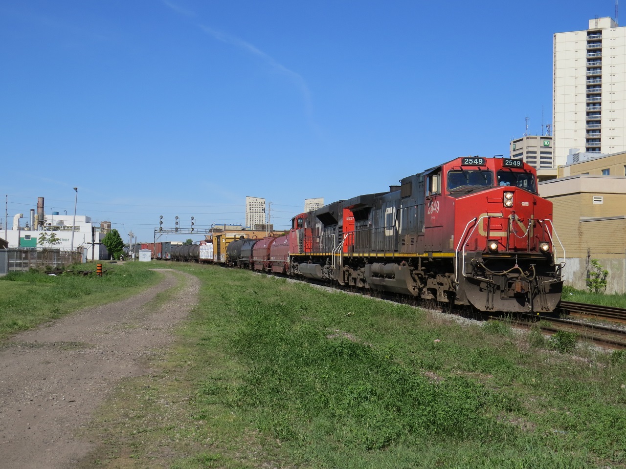 CN L509 is almost at its final destination of London East.