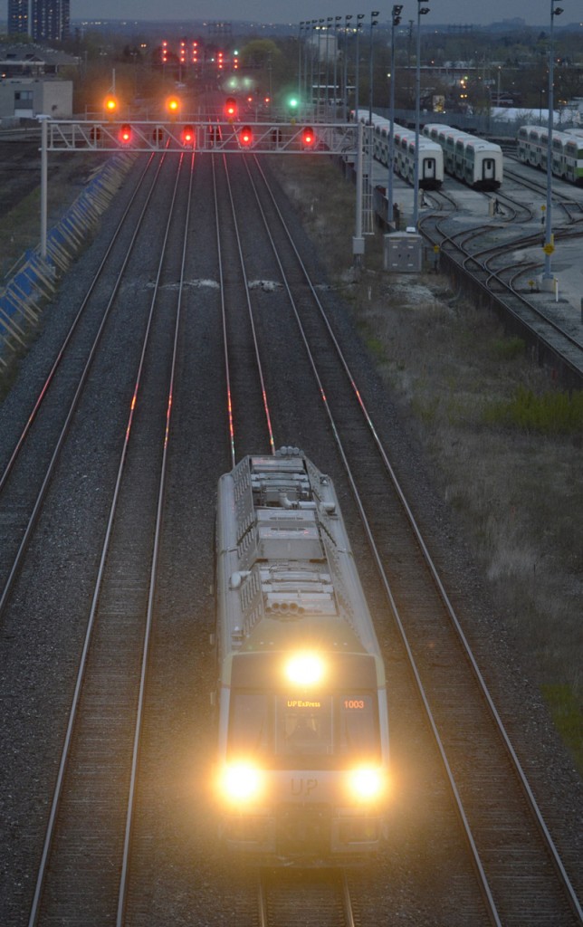 Here is another pic of the UP Express running off miles on the Oakville Sub.  Here it is eastbound passing through the Mimico GO/VIA yard.
